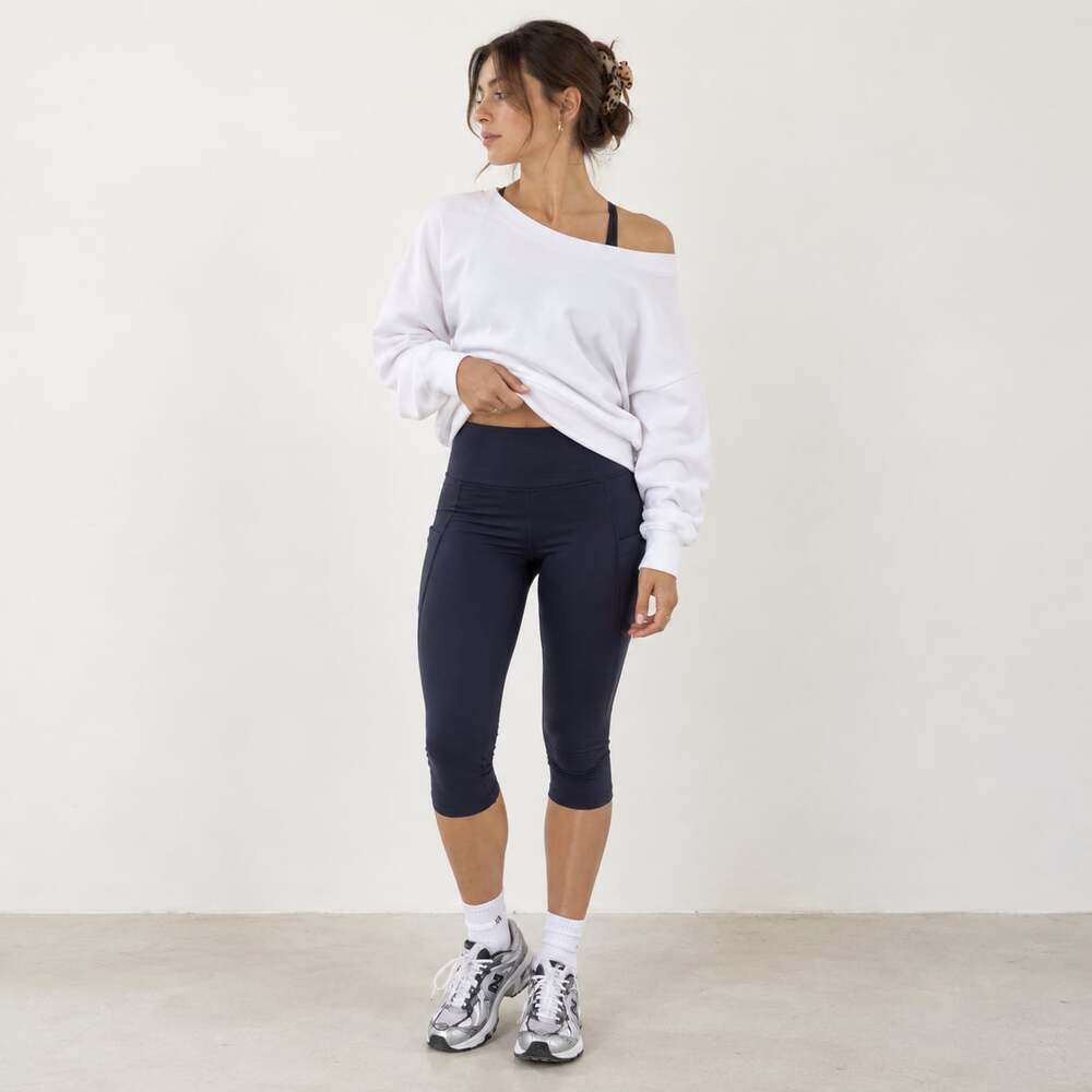 Athleta Salutation Stash Pocket II Capri Navy Powervita Yoga Pilates Leggings Si